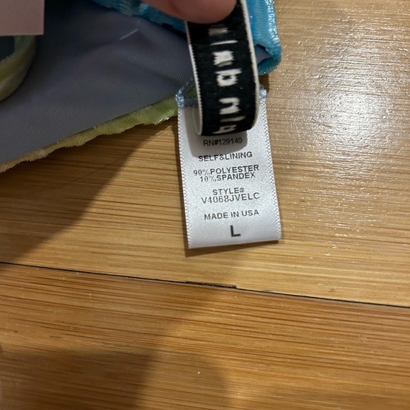 Dippin Daisys Bikini - Picture 7 of 10